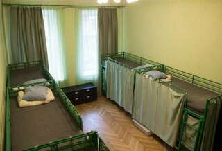 Хостел  Old Flat Санкт-Петербург Номер 6: место в 10-местном номере-2
