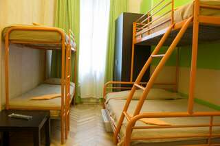 Хостел  Old Flat Санкт-Петербург 7-местный эконом-3